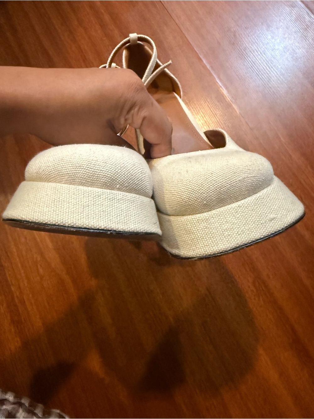 SHUSHU/TONG OFF WHITE CANVAS PLATFORM HEELS - BEIGE - Picture 9 of 13